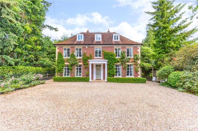 7 bed property, in Garden Close Lane, £1,850,000