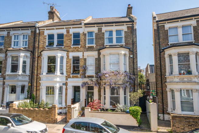 5 bed property, in Saltram Crescent, £1,799,950