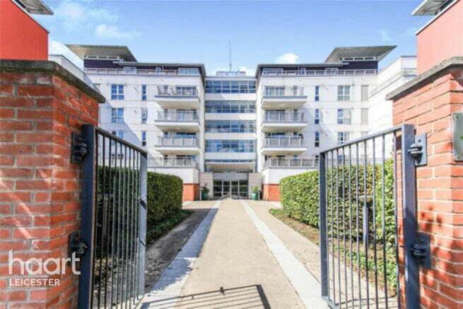 1 bed property, in Watkin Road, £120,000