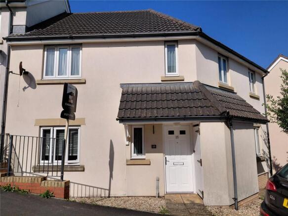 2 bed property, in Biddiblack Way, £155,000