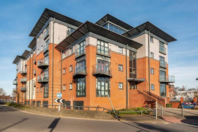 2 bed property, in Walsall Road, £85,000
