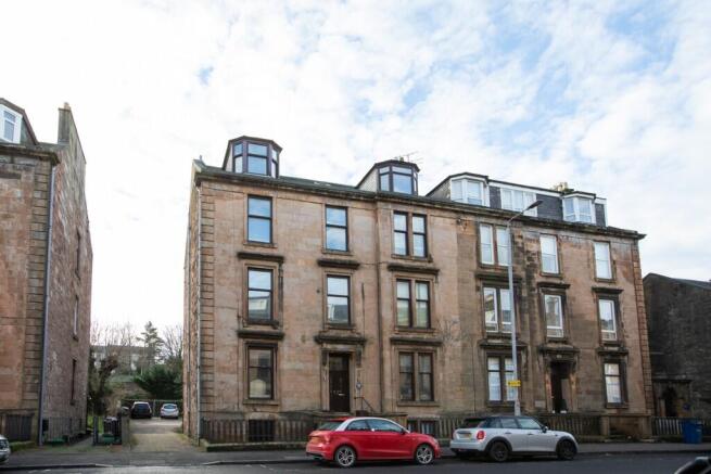 2 bed property, in Brougham Street, £90,000