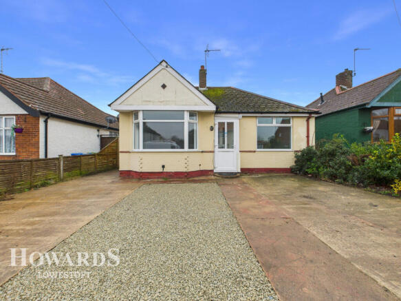 3 bed property, in Homefield Avenue, £260,000