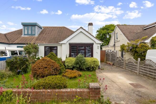 3 bed property, in Gorse Avenue, £365,000