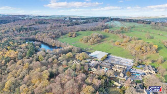 2 bed property, in Farm House and St Ives Equestrian Centre, £1,300,000