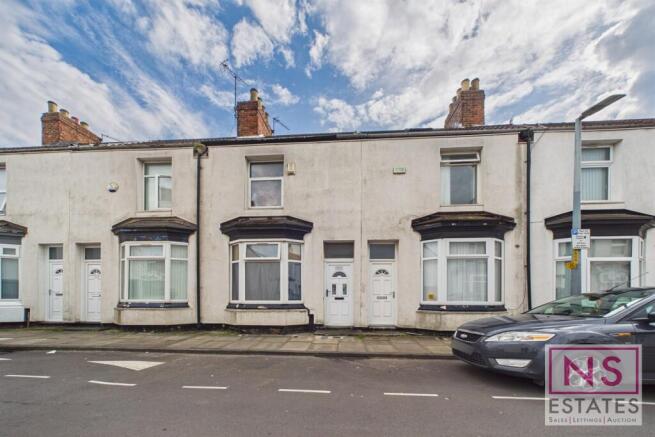 3 bed property, in Colville Street, £70,000