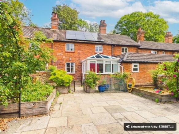 2 bed property, in Mount Pleasant, £385,000