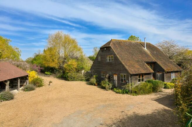 3 bed property, in Boarden Lane, £925,000