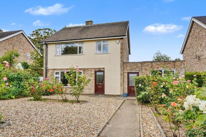 3 bed property, in Old Station Road, £400,000