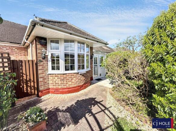 4 bed property, in Larkhay Road, £395,000