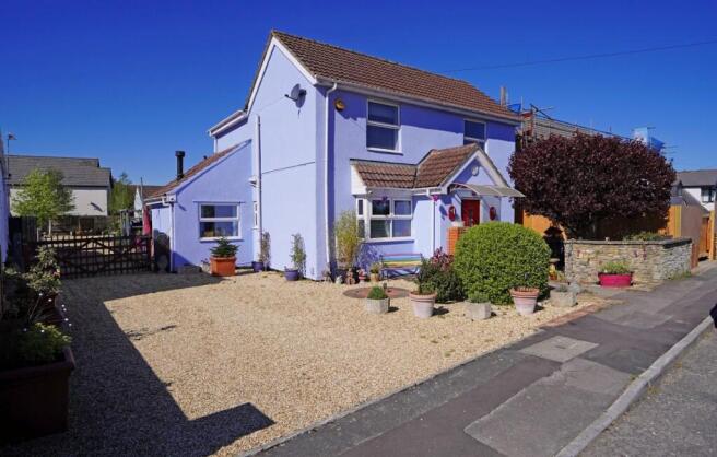4 bed property, in Ermin Street, £650,000