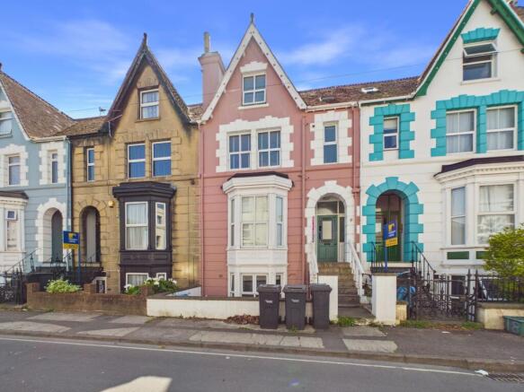 6 bed property, in Arthur Street, £485,000