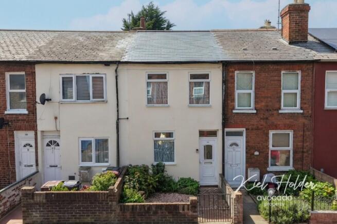 3 bed property, in Cumberland Road, £325,000
