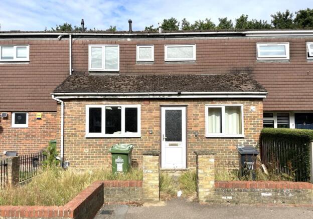3 bed property, in 171 Wheatcroft, £250,000