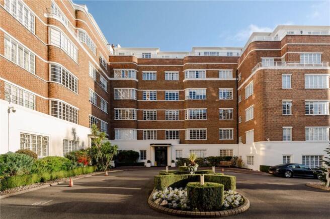 2 bed property, in Stockleigh Hall, £1,395,000
