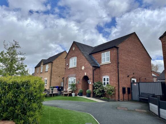 4 bed property, in Furnace Street, £465,000