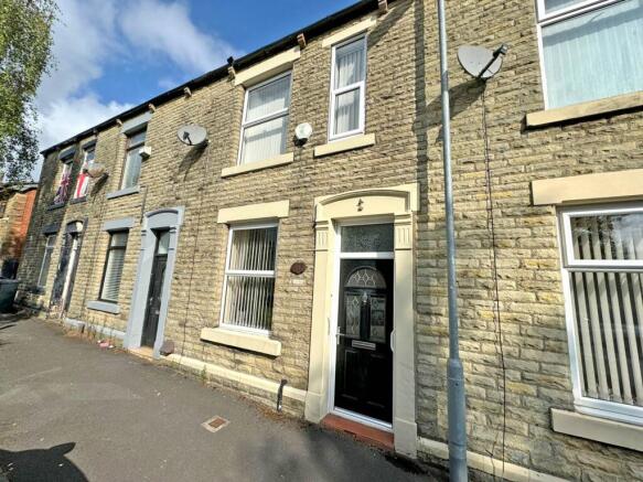2 bed property, in Gordon Street, £169,950