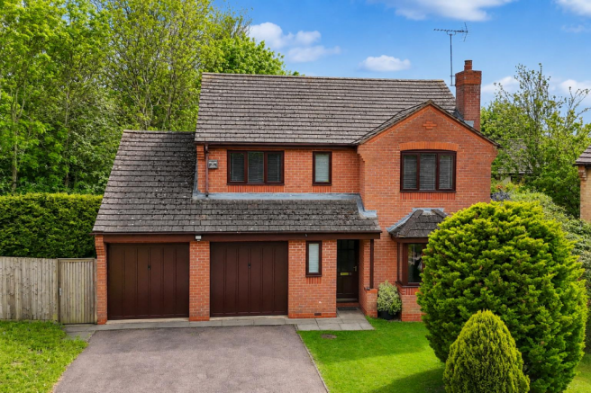 4 bed property, in Shirreffs Close, £539,000