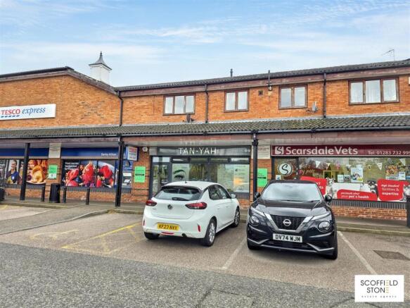 2 bed property, in Witham Close, £110,000