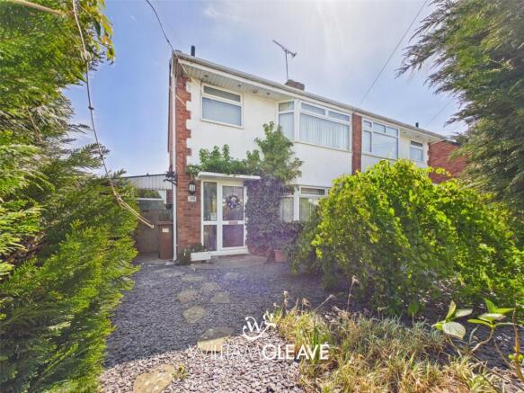 3 bed property, in Greenville Avenue, £220,000