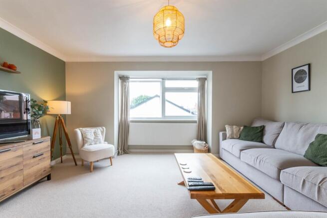 2 bed property, in Church Street, £230,000