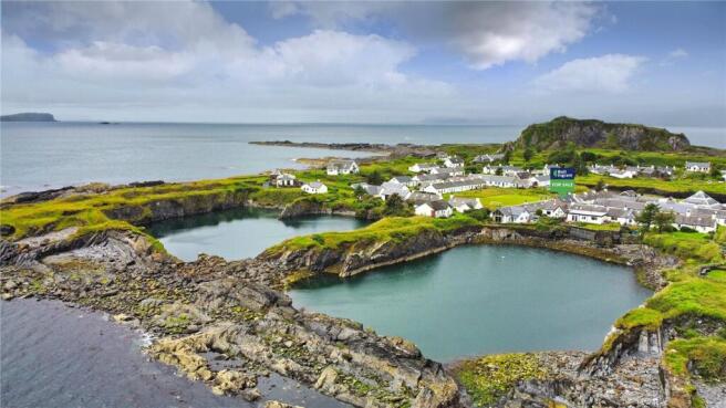 1 bed property, in 5 Easdale Island, £195,000