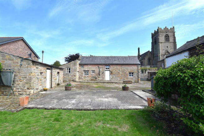 2 bed property, in 3 School Lane, £349,950