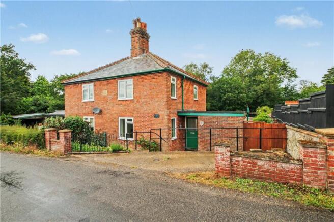 2 bed property, in Whiteford Cottages, £265,000