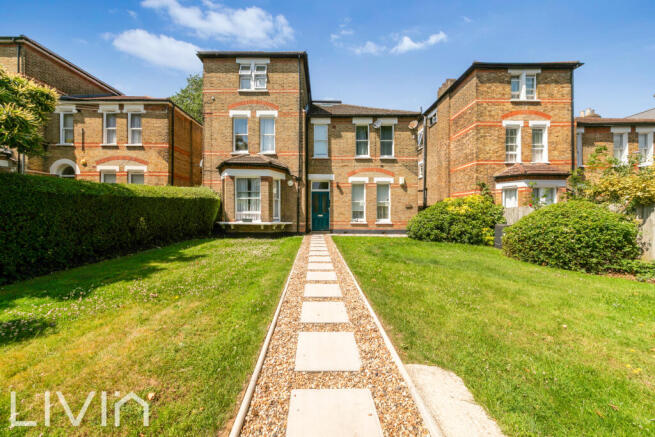1 bed property, in Flat 1, £375,000