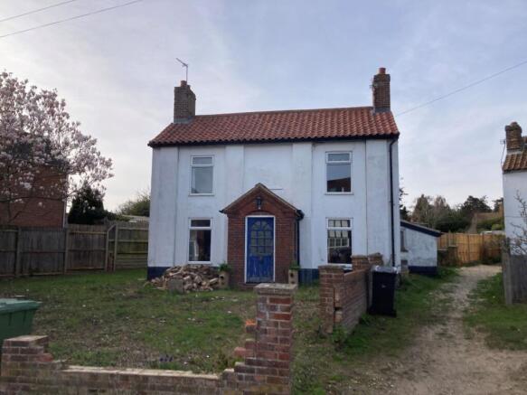 4 bed property, in 59 Theatre Street, £100,000