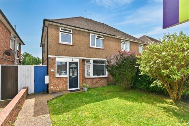 3 bed property, in Marlow Avenue, £300,000