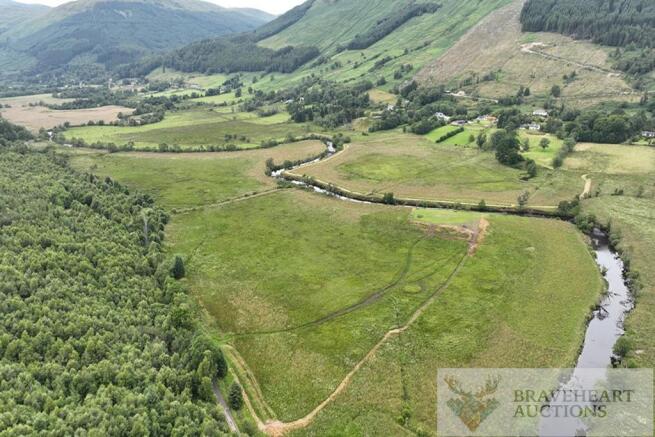 Land, in Poachers Paradise, £9,000