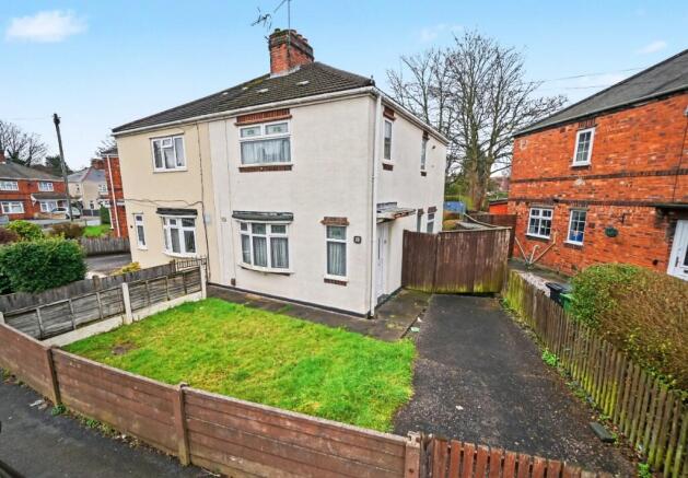3 bed property, in Albany Crescent, £150,000