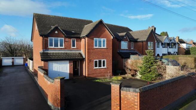 4 bed property, in Kirkland Lane, £425,000