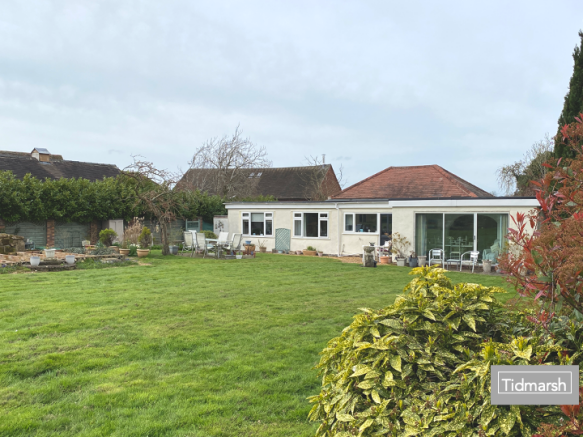3 bed property, in Stableford Road, £650,000