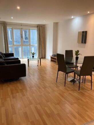 2 bed property, in Masshouse, £180,000