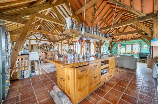 6 bed property, in Mill Lane, £1,800,000