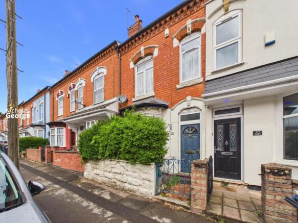 4 bed property, in Passey Road, £250,000