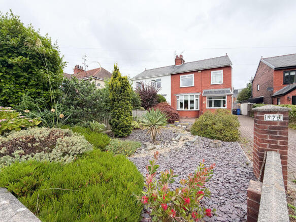 3 bed property, in 79 Blackpool Old Road, £245,000