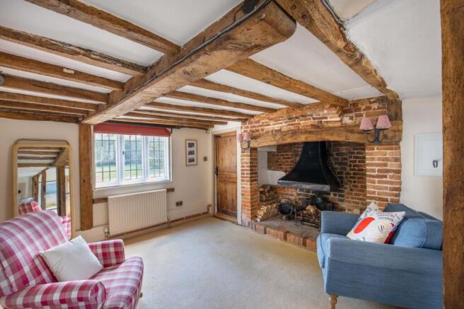 4 bed property, in Cranbrook Road, £900,000
