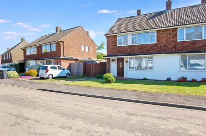 3 bed property, in Purcell Avenue, £475,000