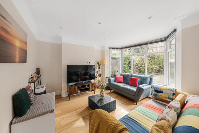 3 bed property, in Ingleboro Drive, £525,000