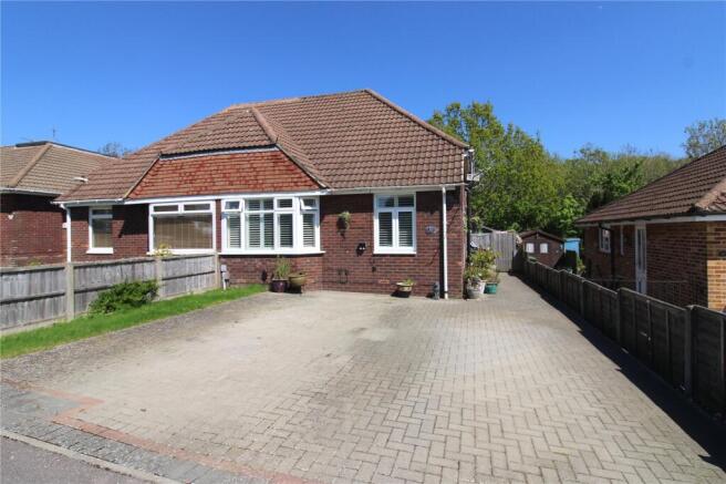 3 bed property, in Nicholas Crescent, £350,000