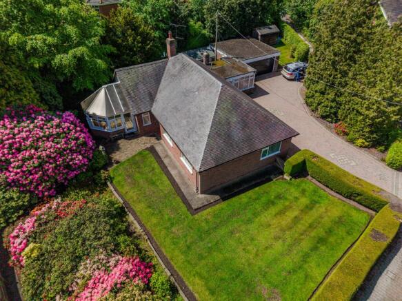 3 bed property, in Saddlers Wells, £525,000
