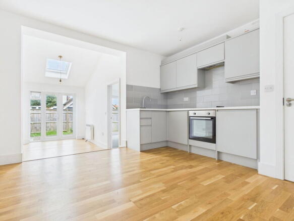 1 bed property, in Ground Floor Flat, £199,950