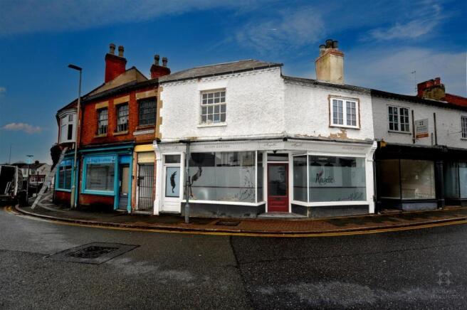 Land, in Sparrow Hill, £190,000