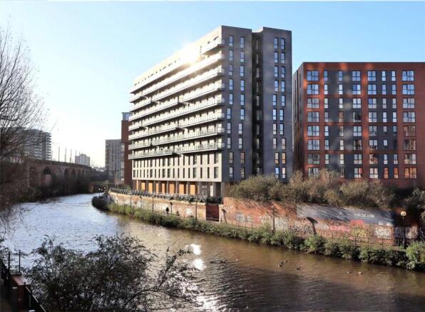 2 bed property, in Derwent Street, £240,000