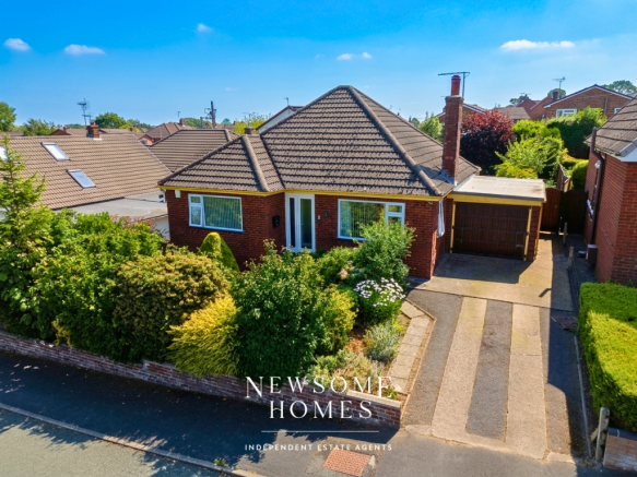 3 bed property, in Manor Park, £280,000