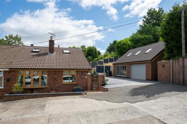 6 bed property, in Surfeit Hill Road, £450,000