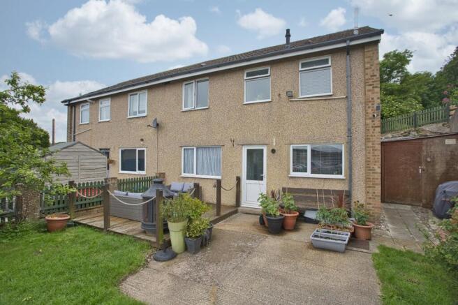 3 bed property, in Friars Way, £260,000